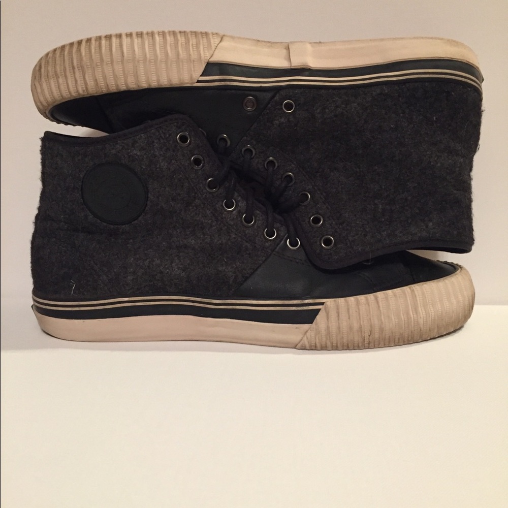 PF Flyers